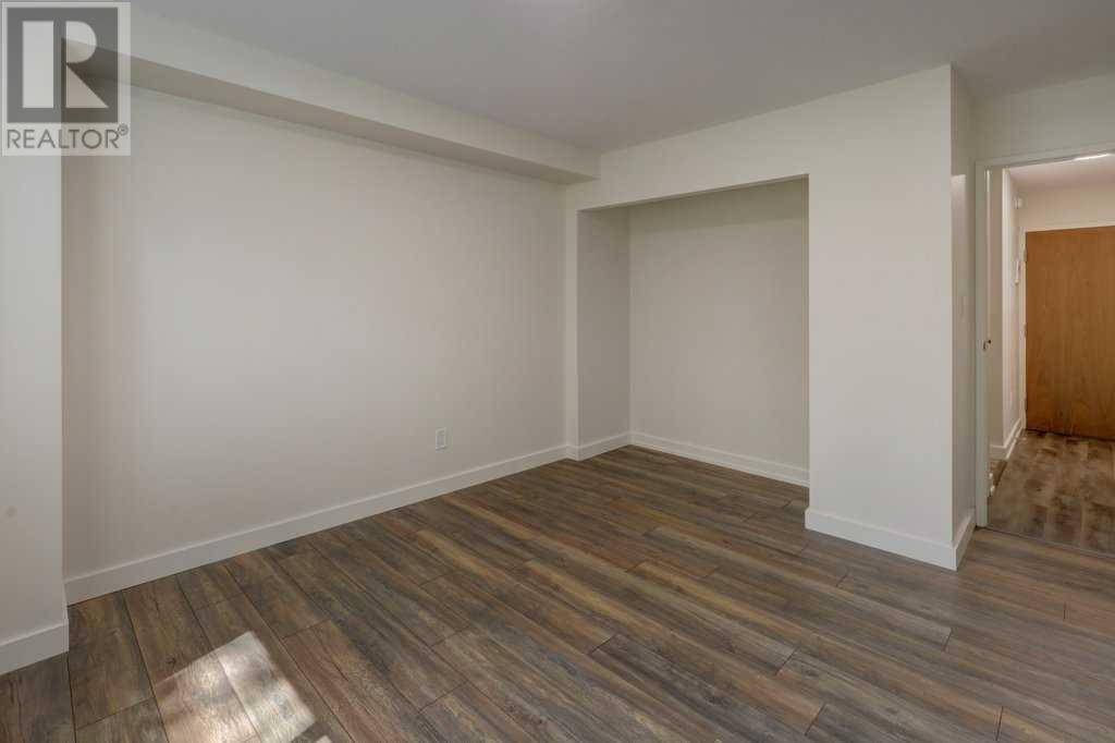 Single Family House for Sale in    Avenue NE Crescent Heights Calgary 