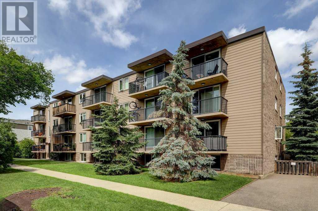 Single Family House for Sale in    Avenue NE Crescent Heights Calgary 