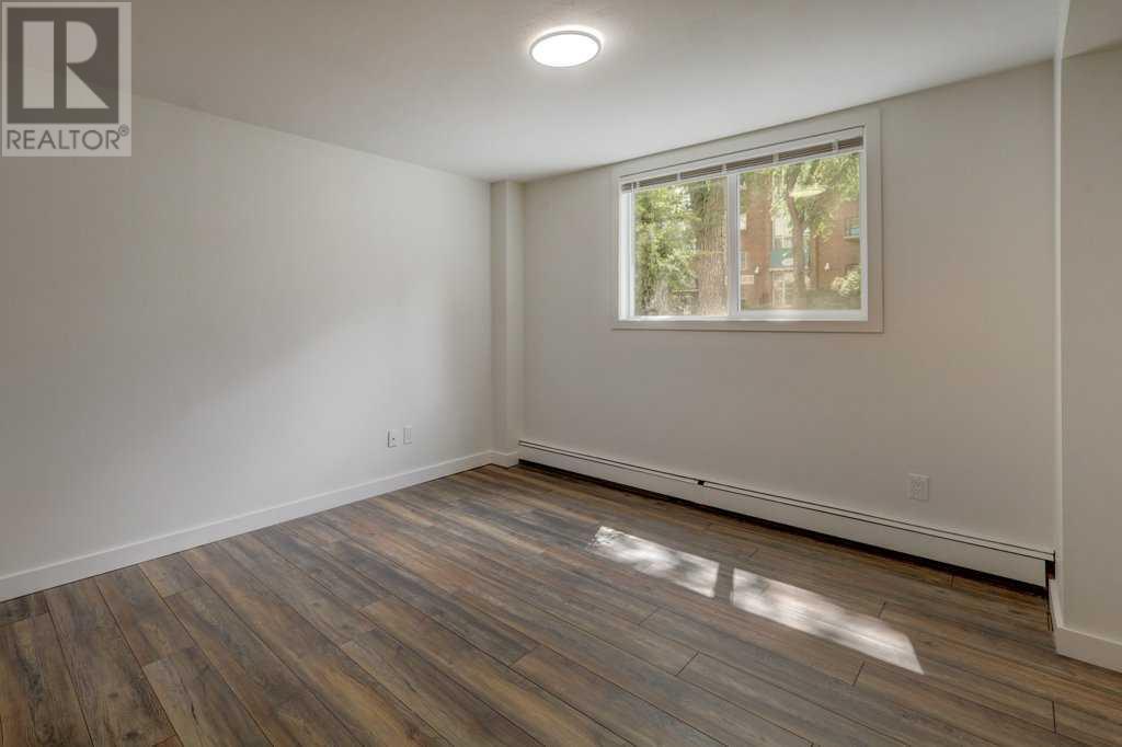 Single Family House for Sale in    Avenue NE Crescent Heights Calgary 