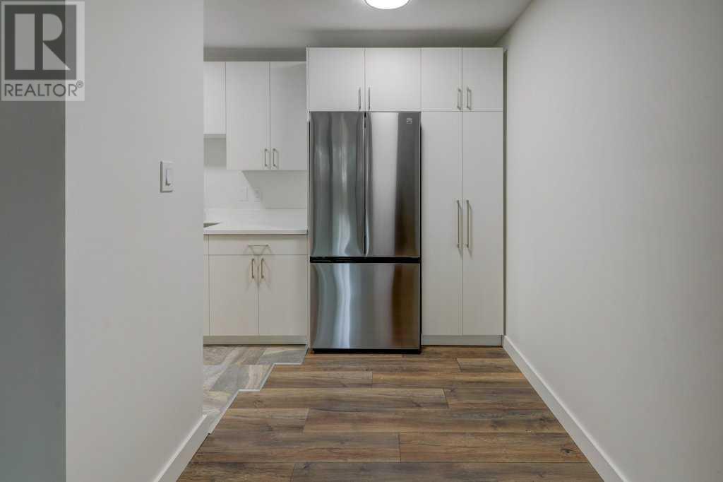 Single Family House for Sale in    Avenue NE Crescent Heights Calgary 