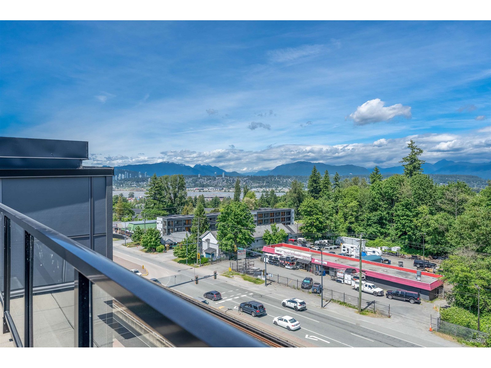 Photo 33 of 402 11077 Ravine Road, Surrey BC