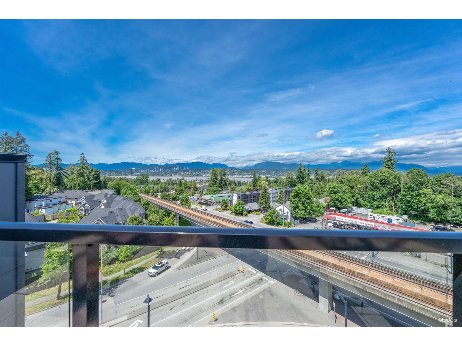 Photo 32 of 402 11077 Ravine Road, Surrey BC