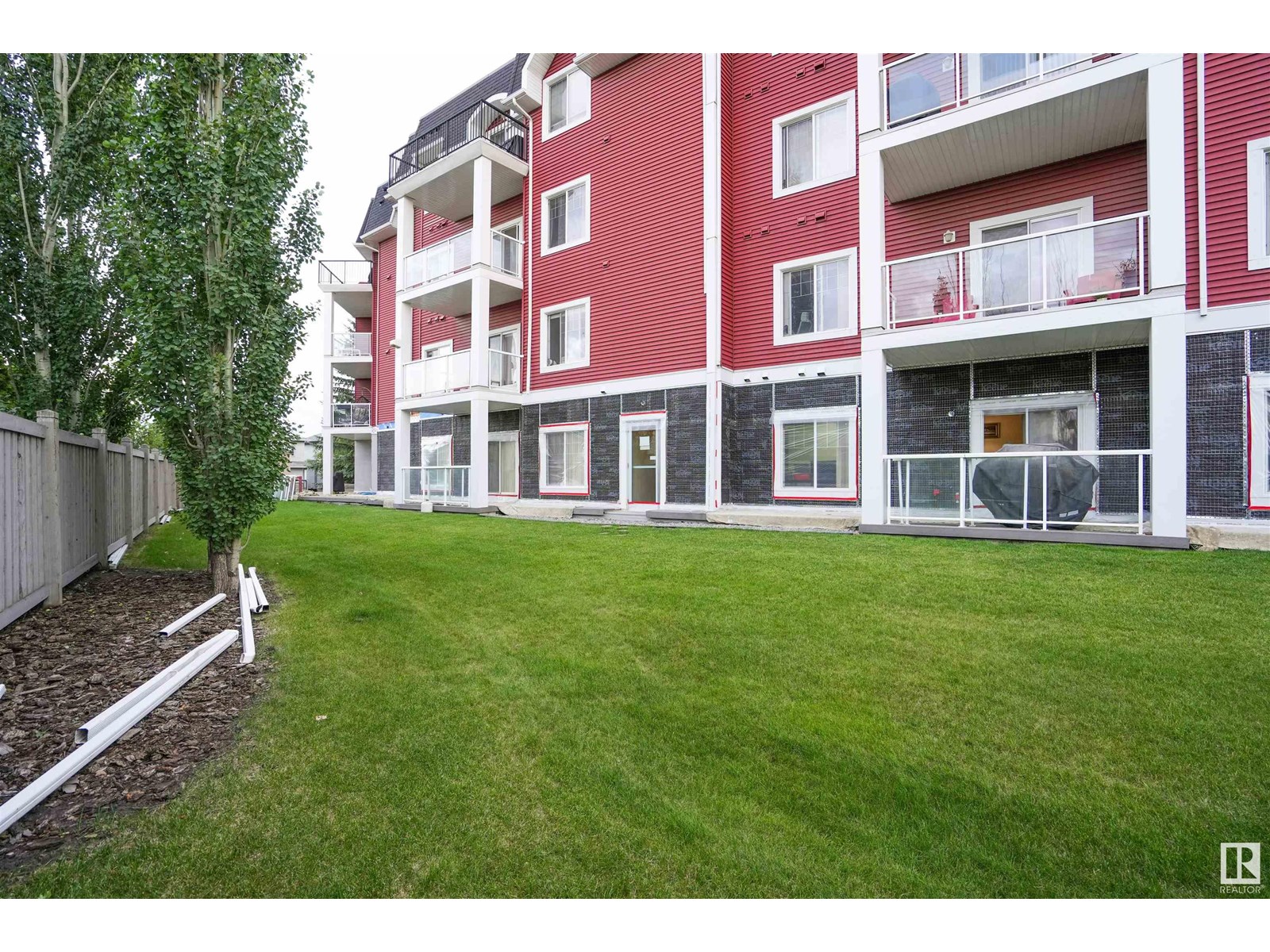 Photo 40 of 117 226 Macewan Road Sw Sw, Edmonton AB