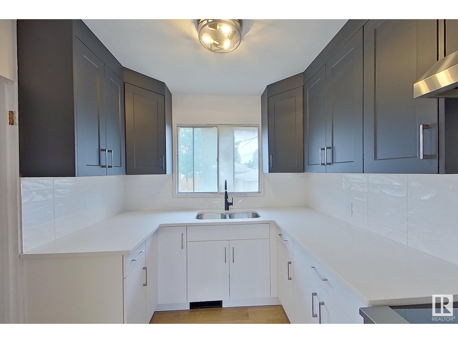 Single Family House Raised bungalow for Sale in   ST NW Edmonton 