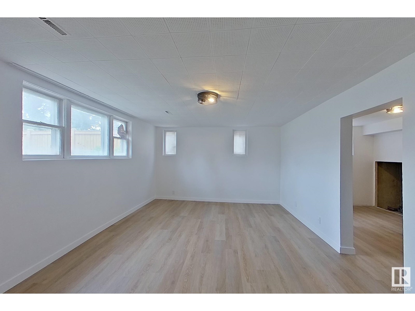 Single Family House Raised bungalow for Sale in   ST NW Edmonton 