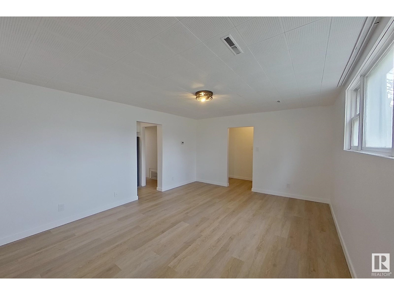 Single Family House Raised bungalow for Sale in   ST NW Edmonton 