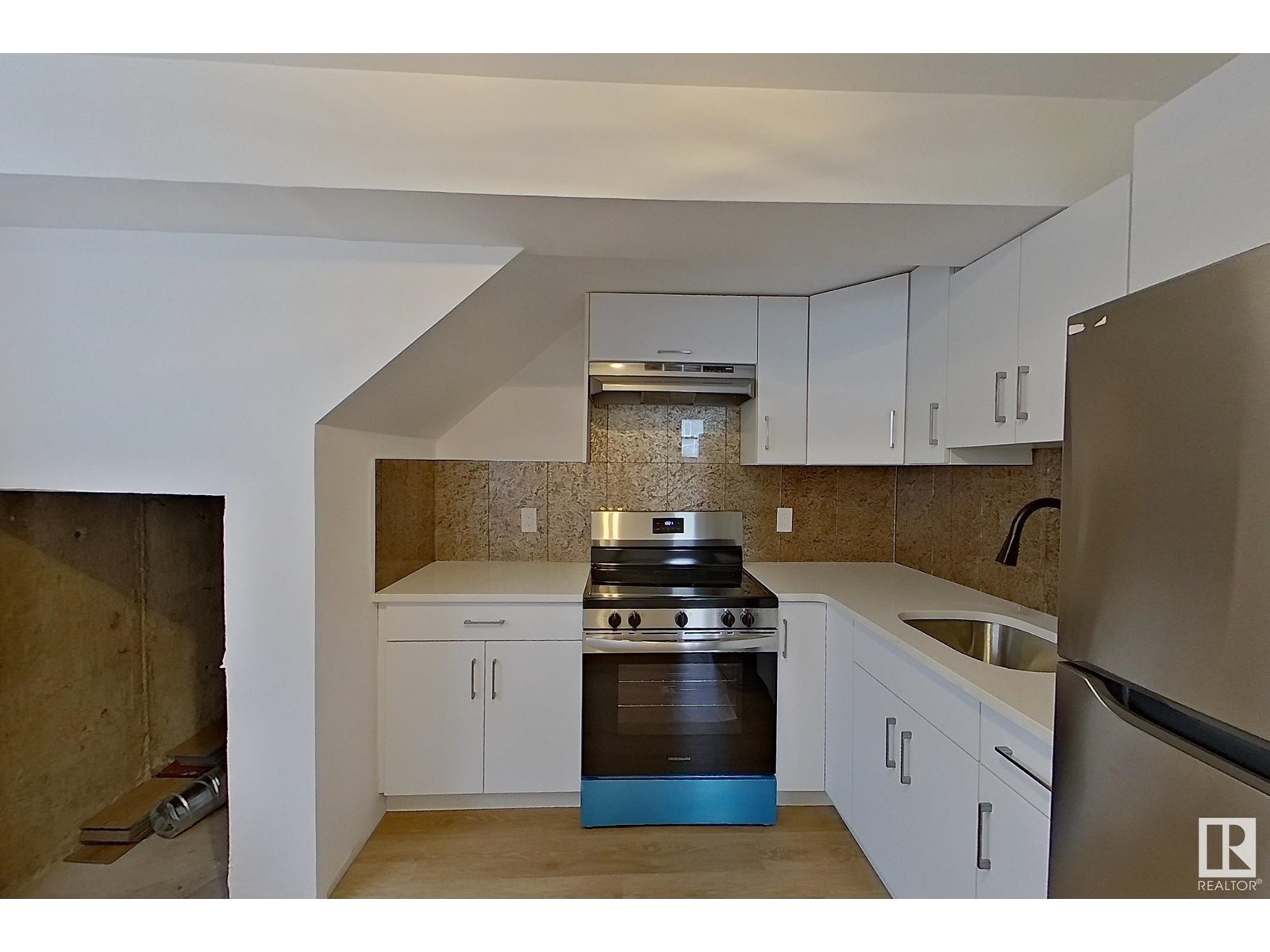 Single Family House Raised bungalow for Sale in   ST NW Edmonton 
