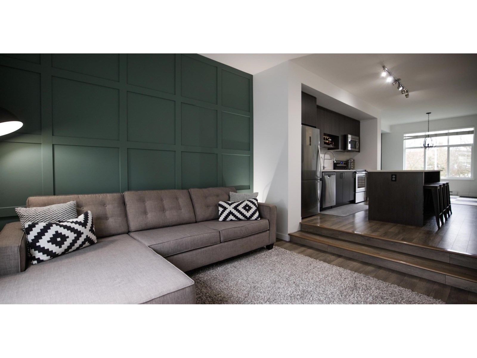 Photo 6 of 78 15340 Guildford Drive, Surrey BC