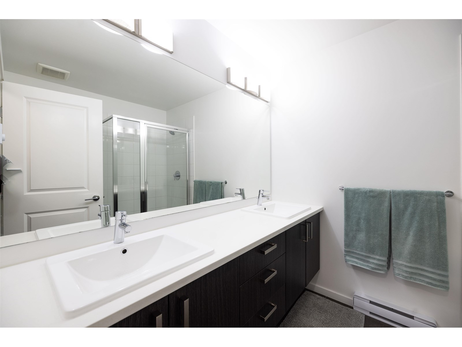 Photo 15 of 78 15340 Guildford Drive, Surrey BC
