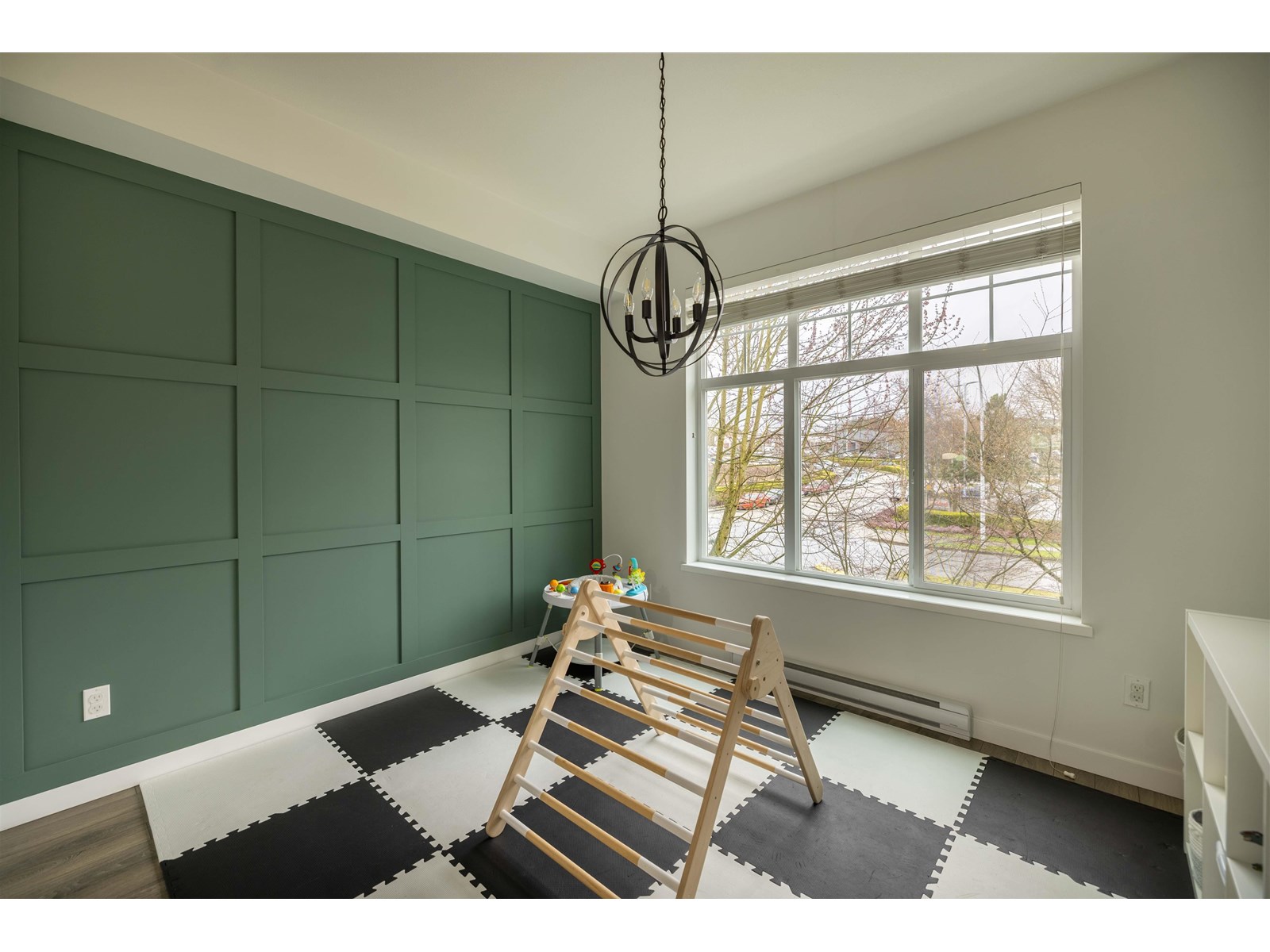 Photo 9 of 78 15340 Guildford Drive, Surrey BC