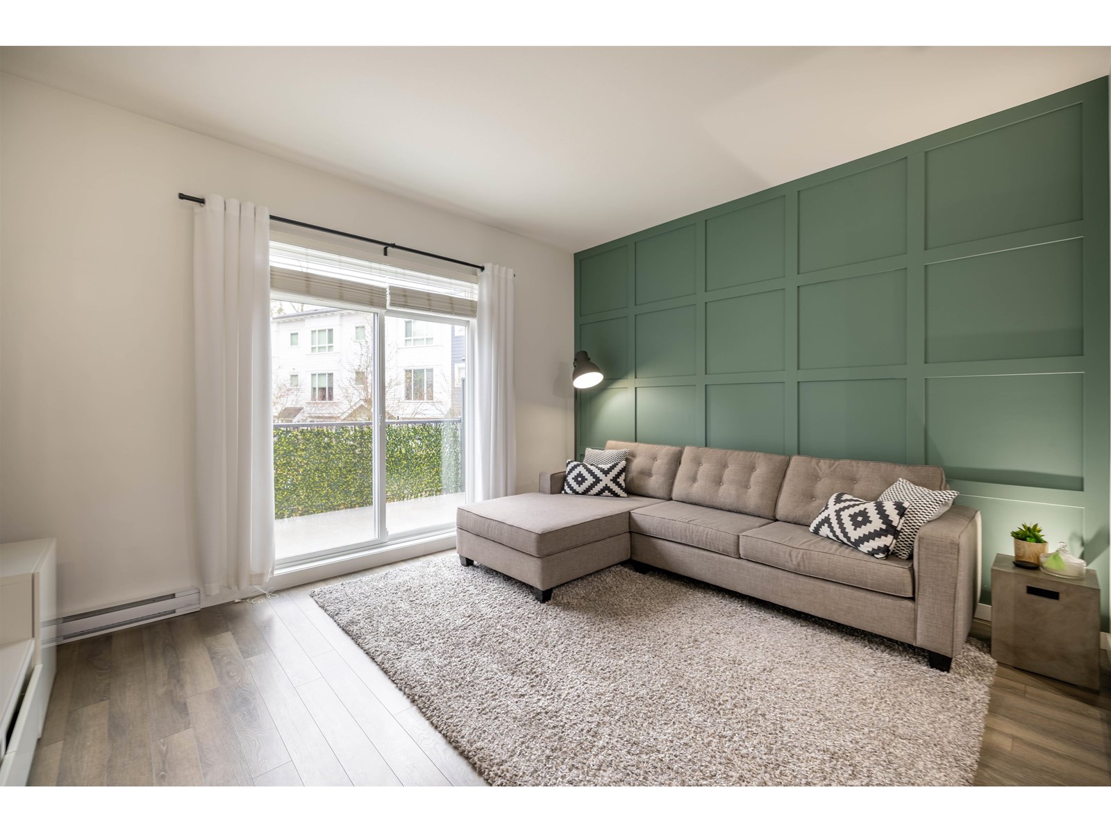 Photo 4 of 78 15340 Guildford Drive, Surrey BC