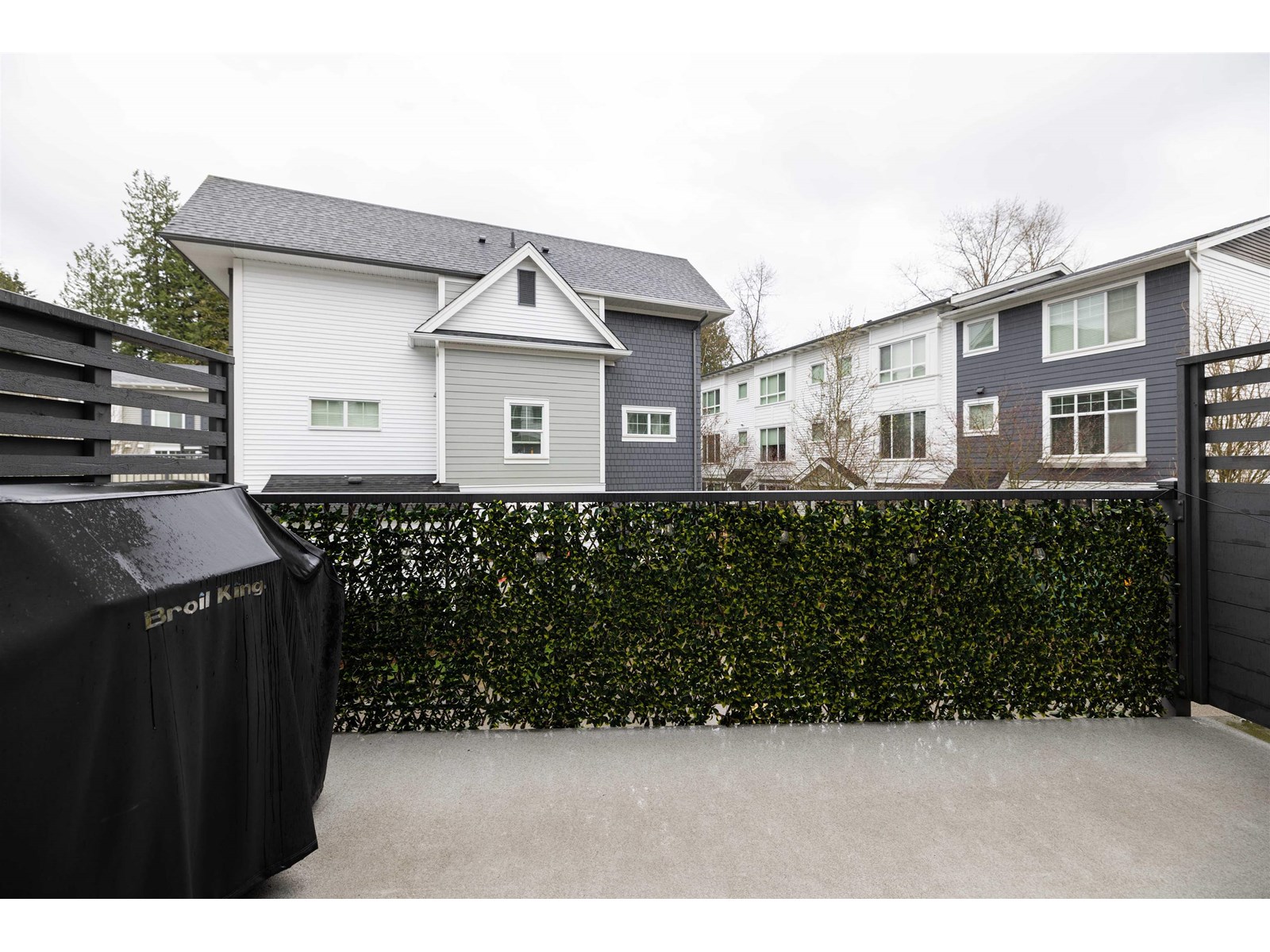 Photo 12 of 78 15340 Guildford Drive, Surrey BC