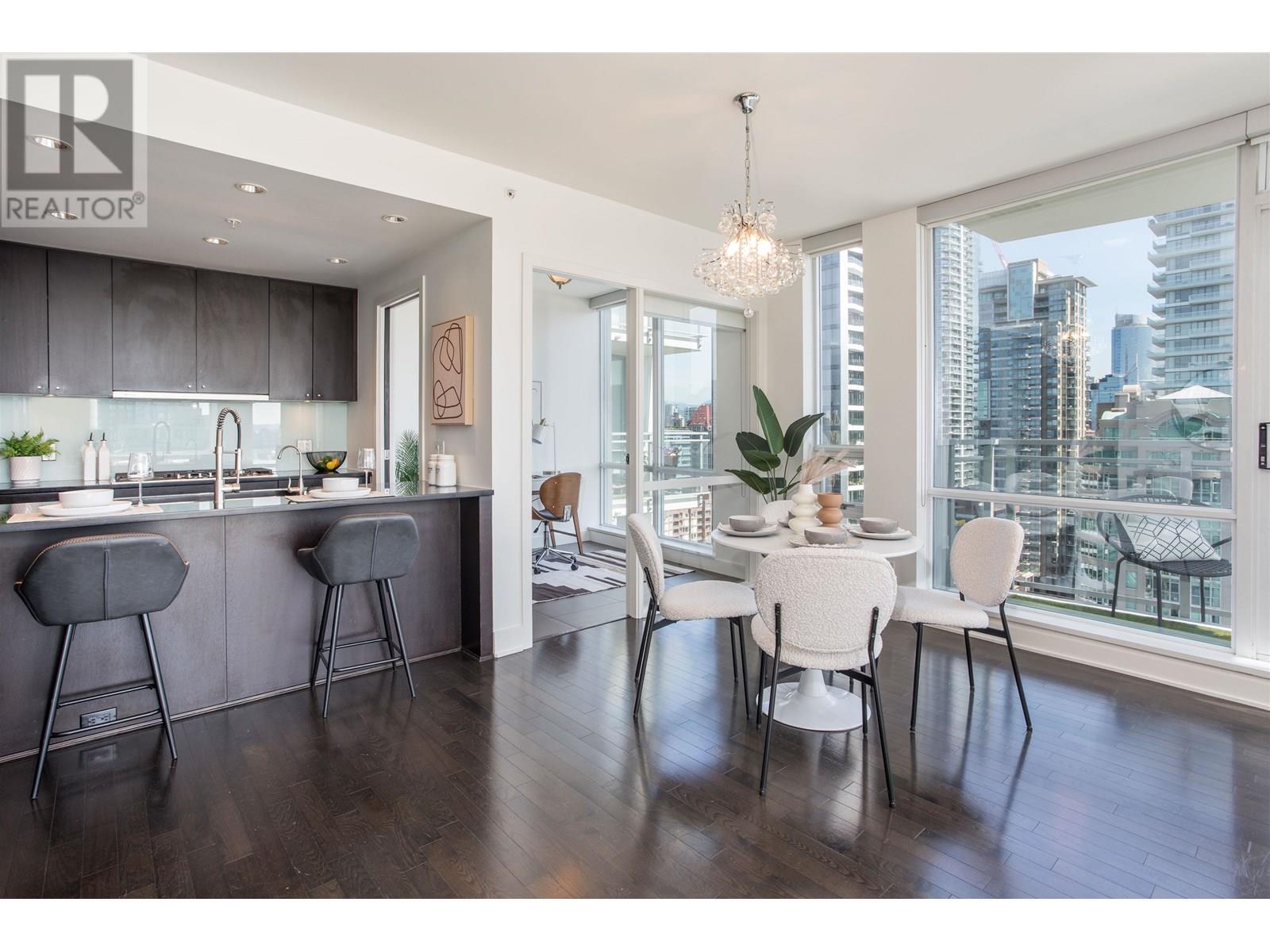 Photo 11 of 2202 1455 Howe Street, Vancouver BC