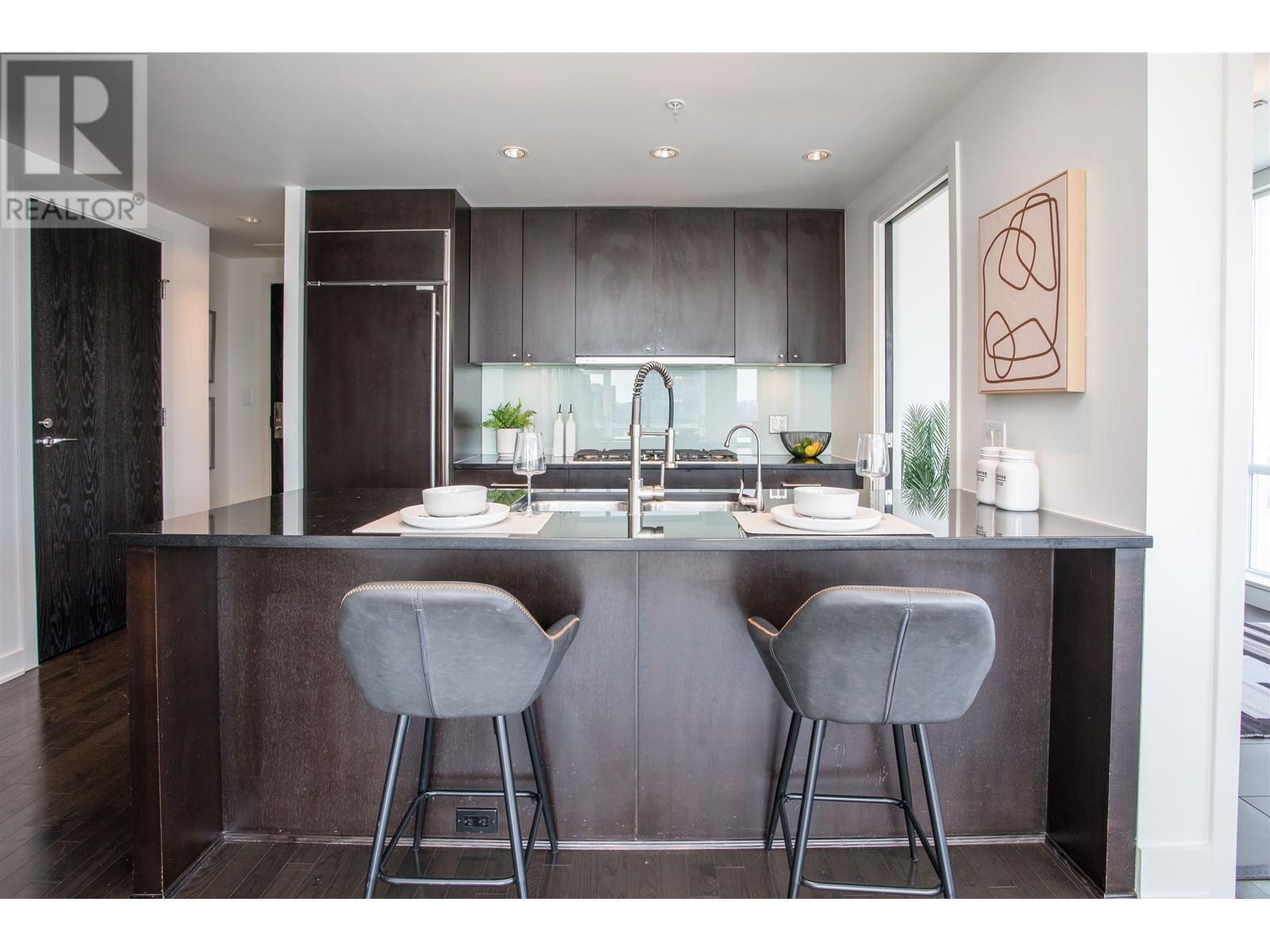 Photo 17 of 2202 1455 Howe Street, Vancouver BC