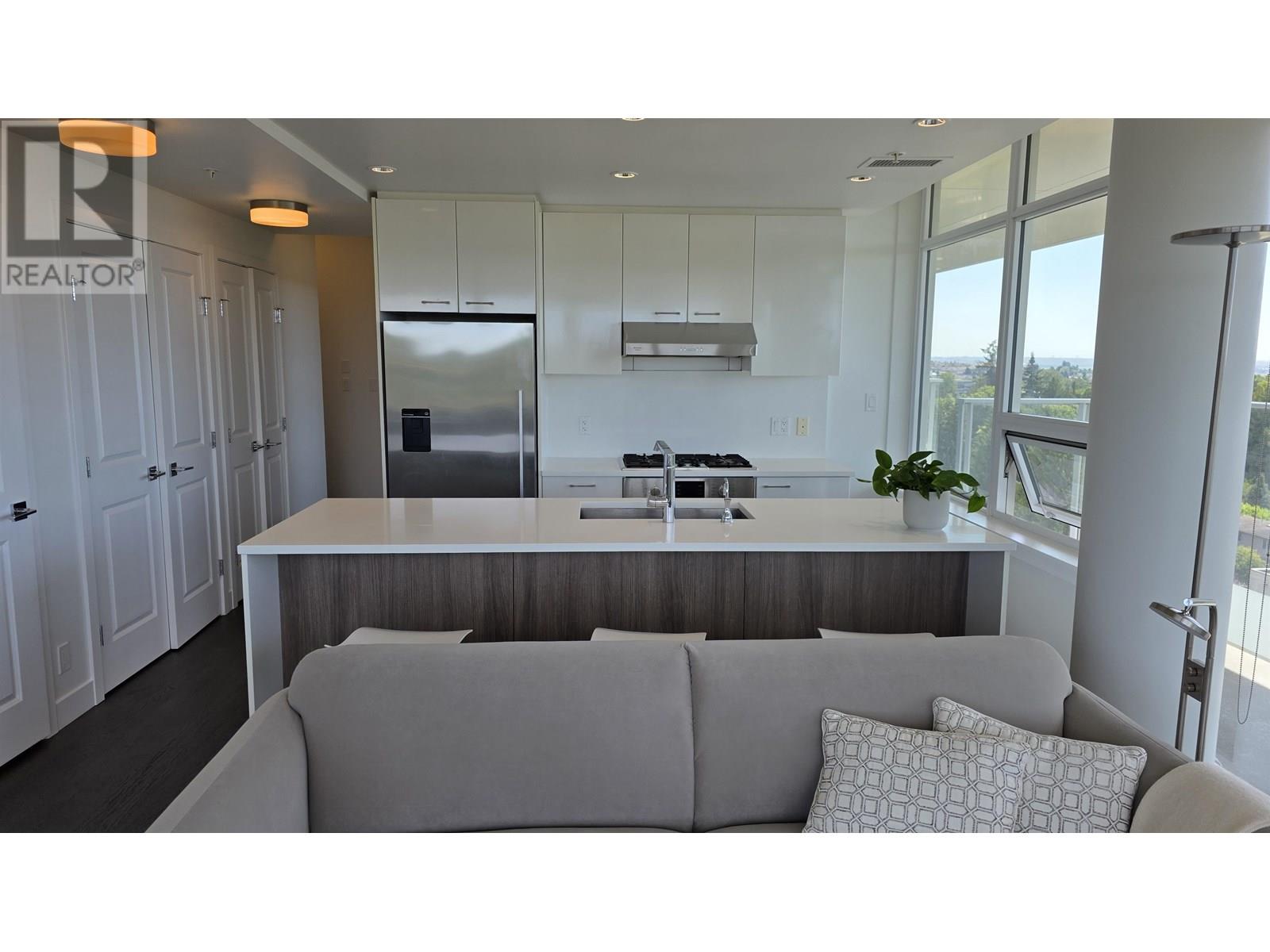 Photo 4 of 907 6383 Cambie Street, Vancouver BC