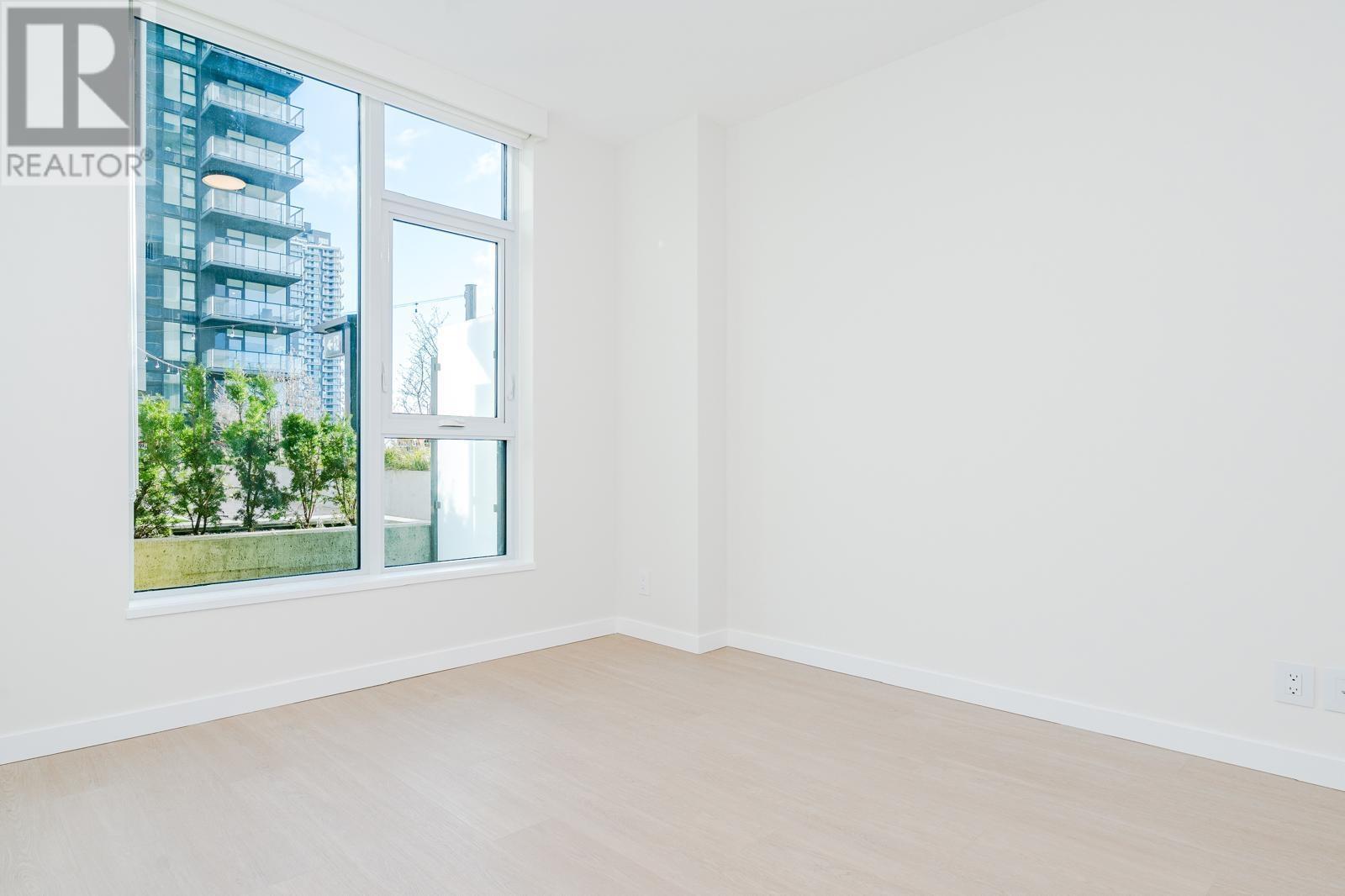 Photo 12 of 607 2108 Gilmore Avenue, Burnaby BC