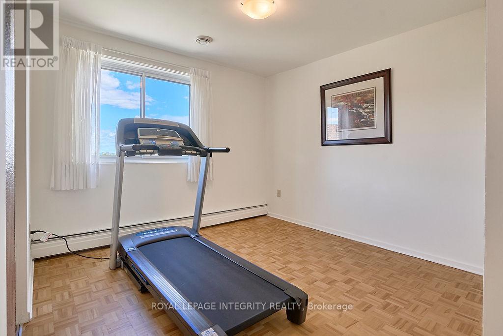 Photo 19 of 604 20 Chesterton Drive, Ottawa ON