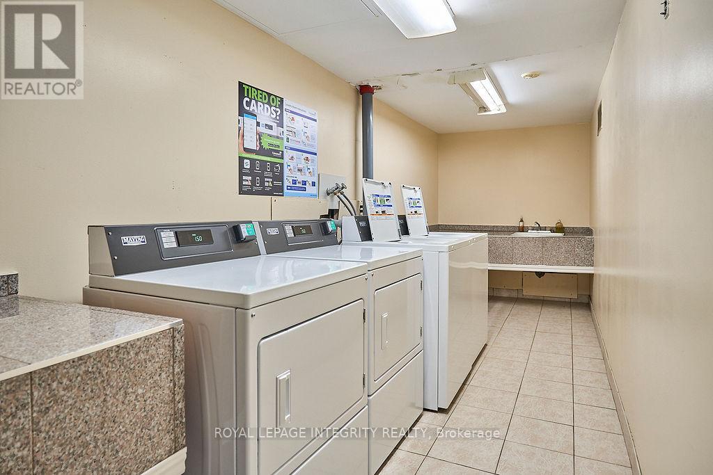 Photo 27 of 604 20 Chesterton Drive, Ottawa ON