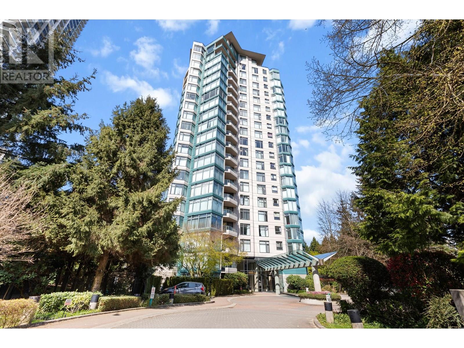 Photo 31 of 1606 4505 Hazel Street, Burnaby BC