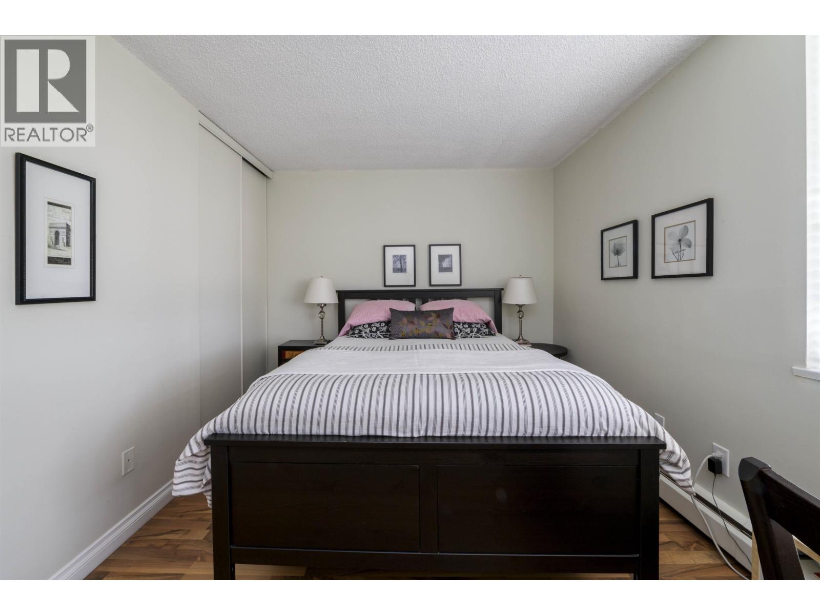 Photo 9 of 1105 3737 Bartlett Court, Burnaby BC