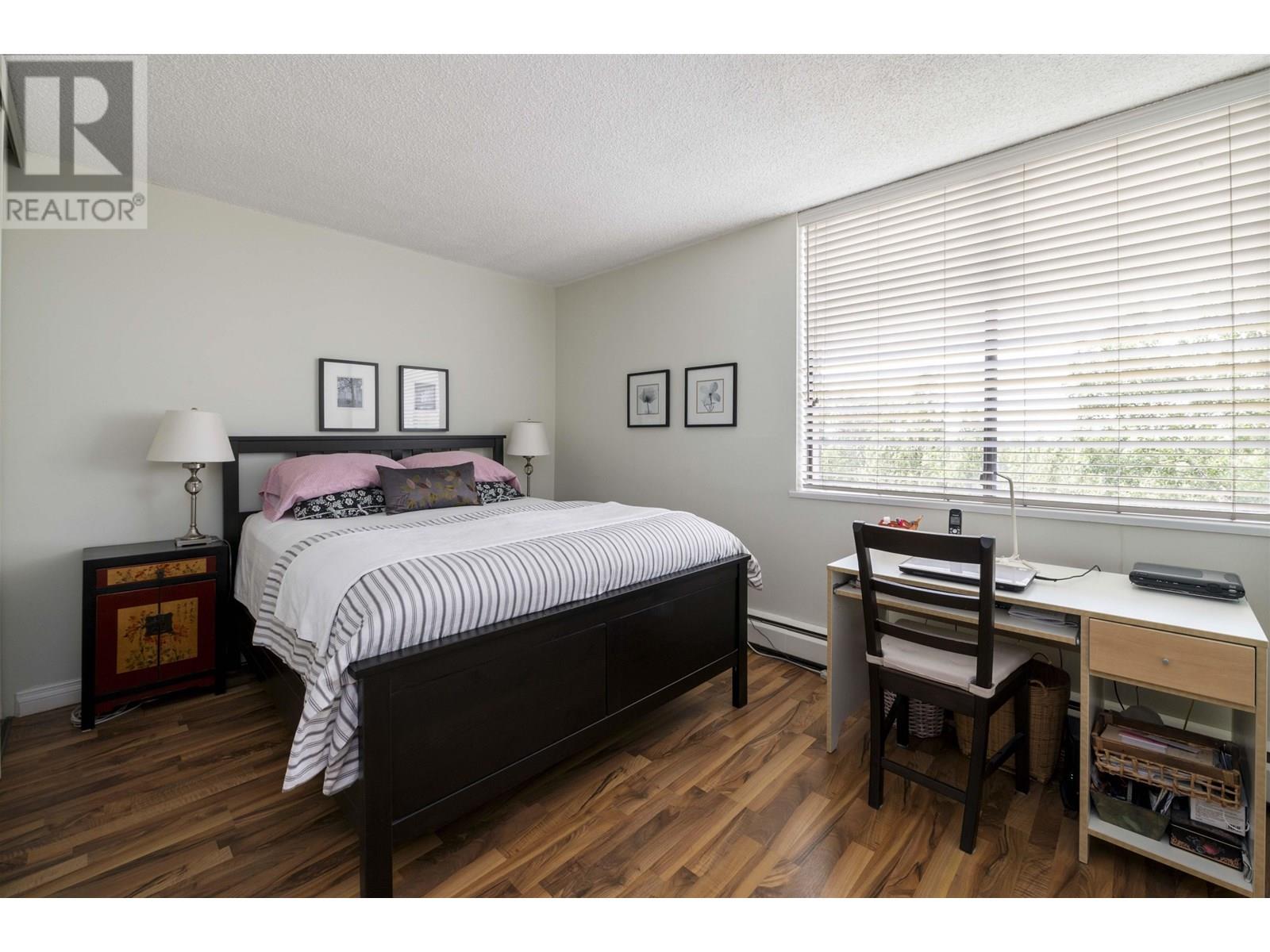 Photo 14 of 1105 3737 Bartlett Court, Burnaby BC