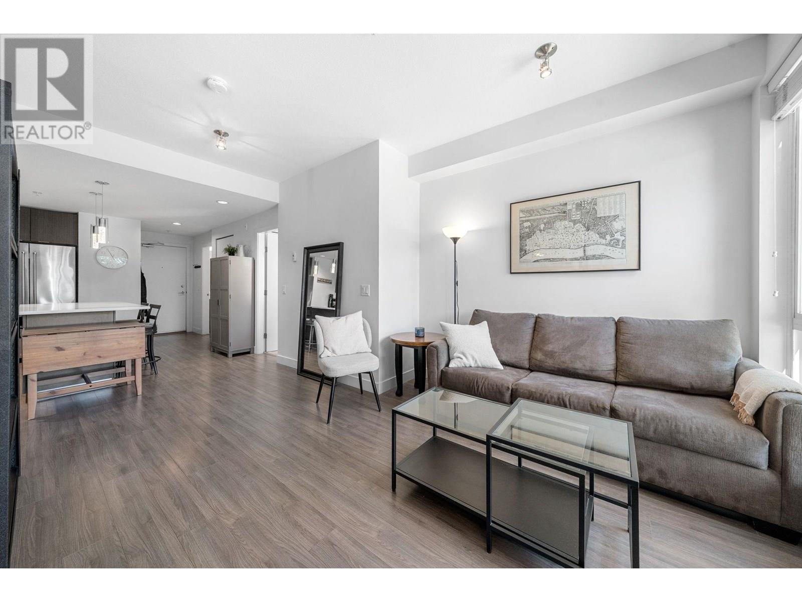 Photo 9 of 412 719 W 3rd Street, North Vancouver BC