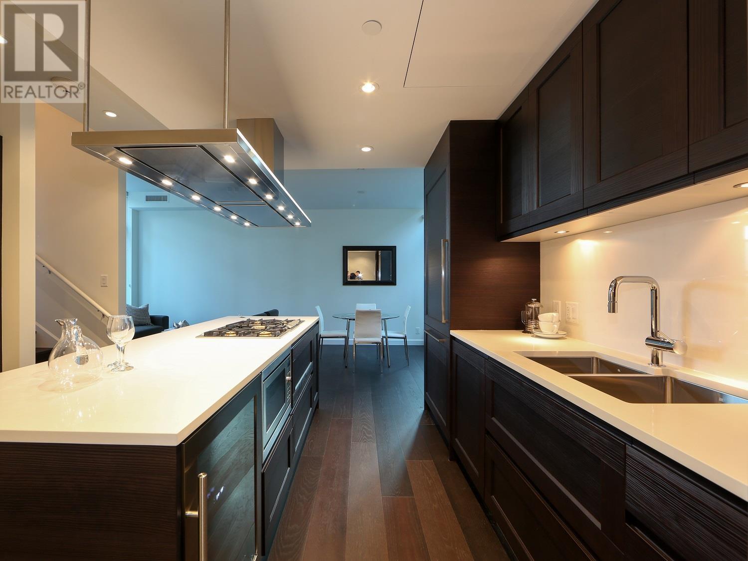 TH2 3355 BINNING ROAD, Vancouver