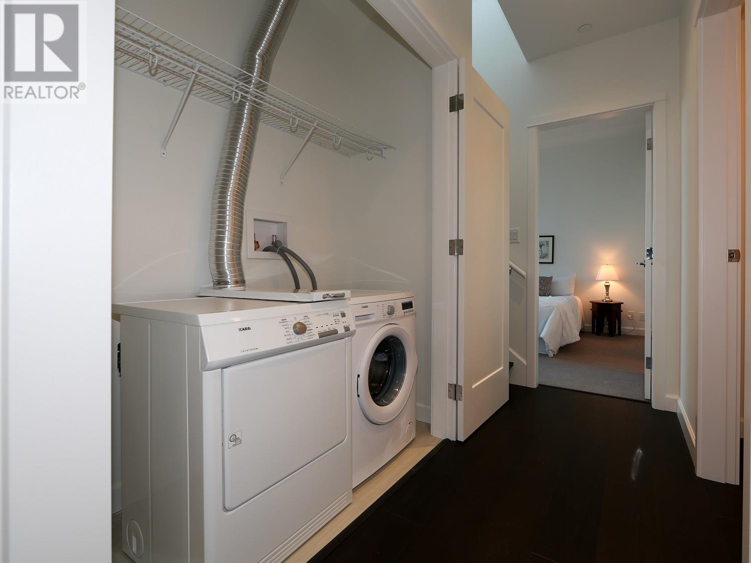 TH2 3355 BINNING ROAD, Vancouver