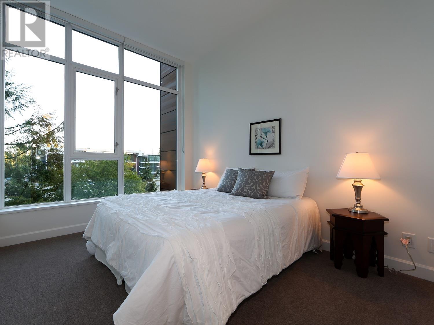 TH2 3355 BINNING ROAD, Vancouver