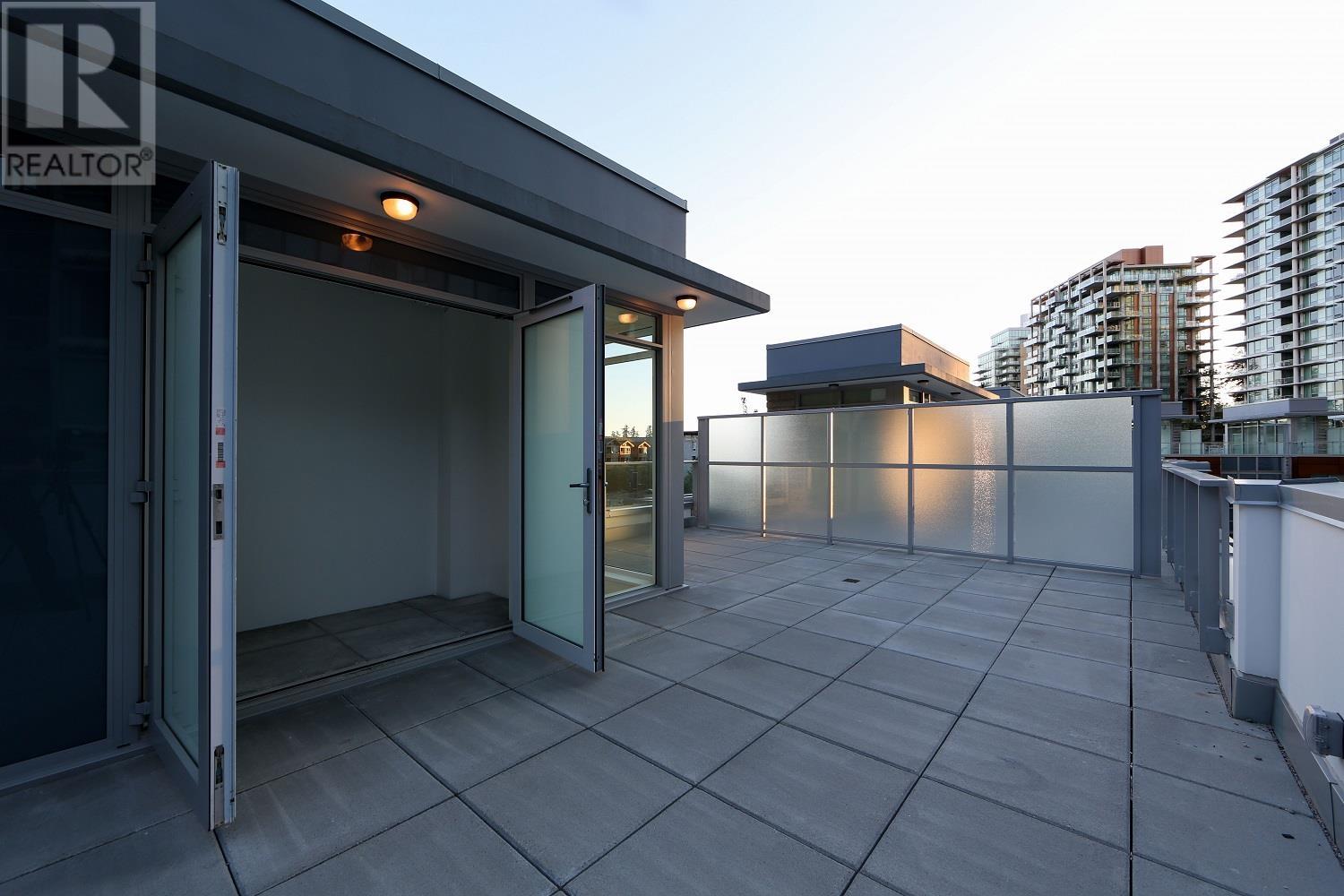 TH2 3355 BINNING ROAD, Vancouver