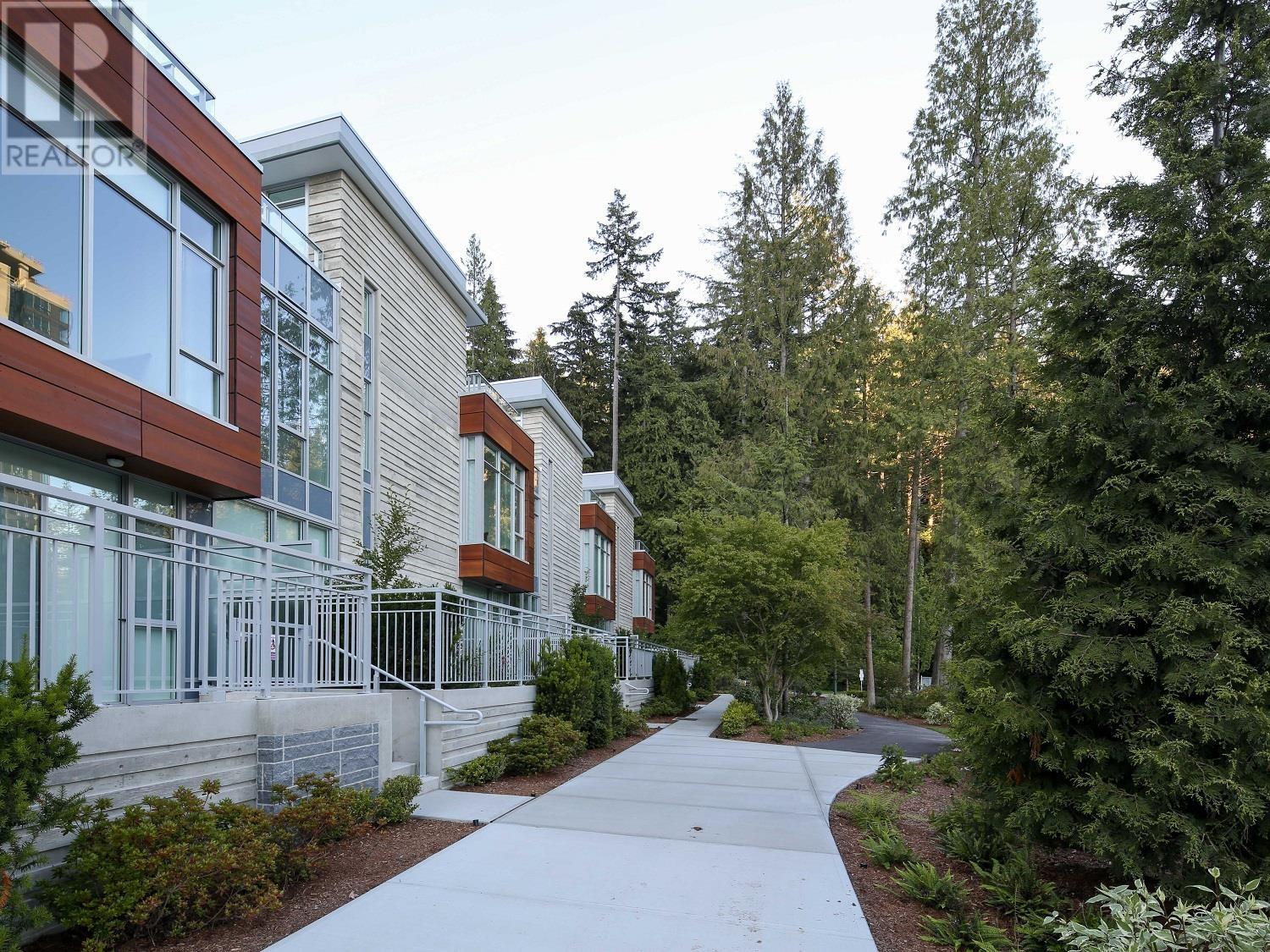 TH2 3355 BINNING ROAD, Vancouver