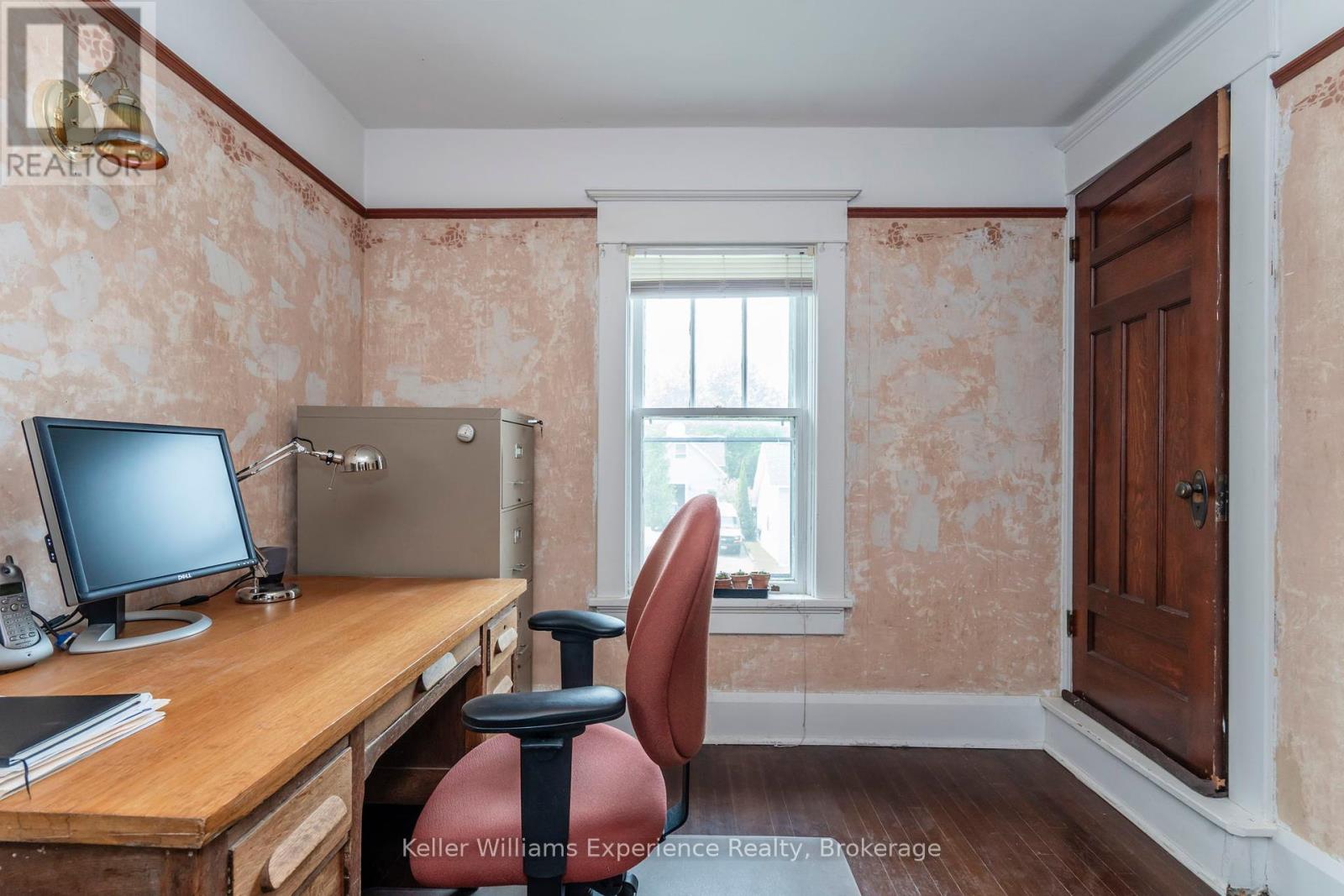 Photo 3 of 117 121 Richard Street, Tay ON