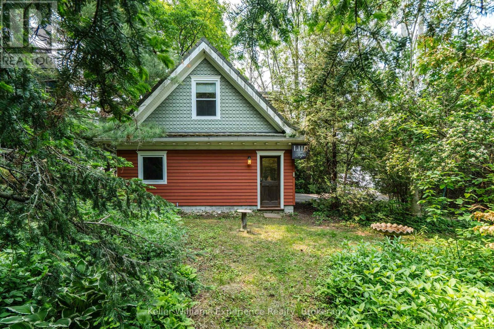 Photo 9 of 117 121 Richard Street, Tay ON