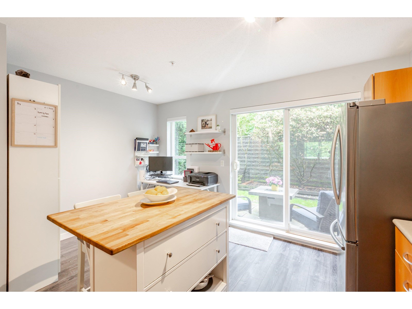 Photo 9 of 103 6747 203 Street, Langley BC