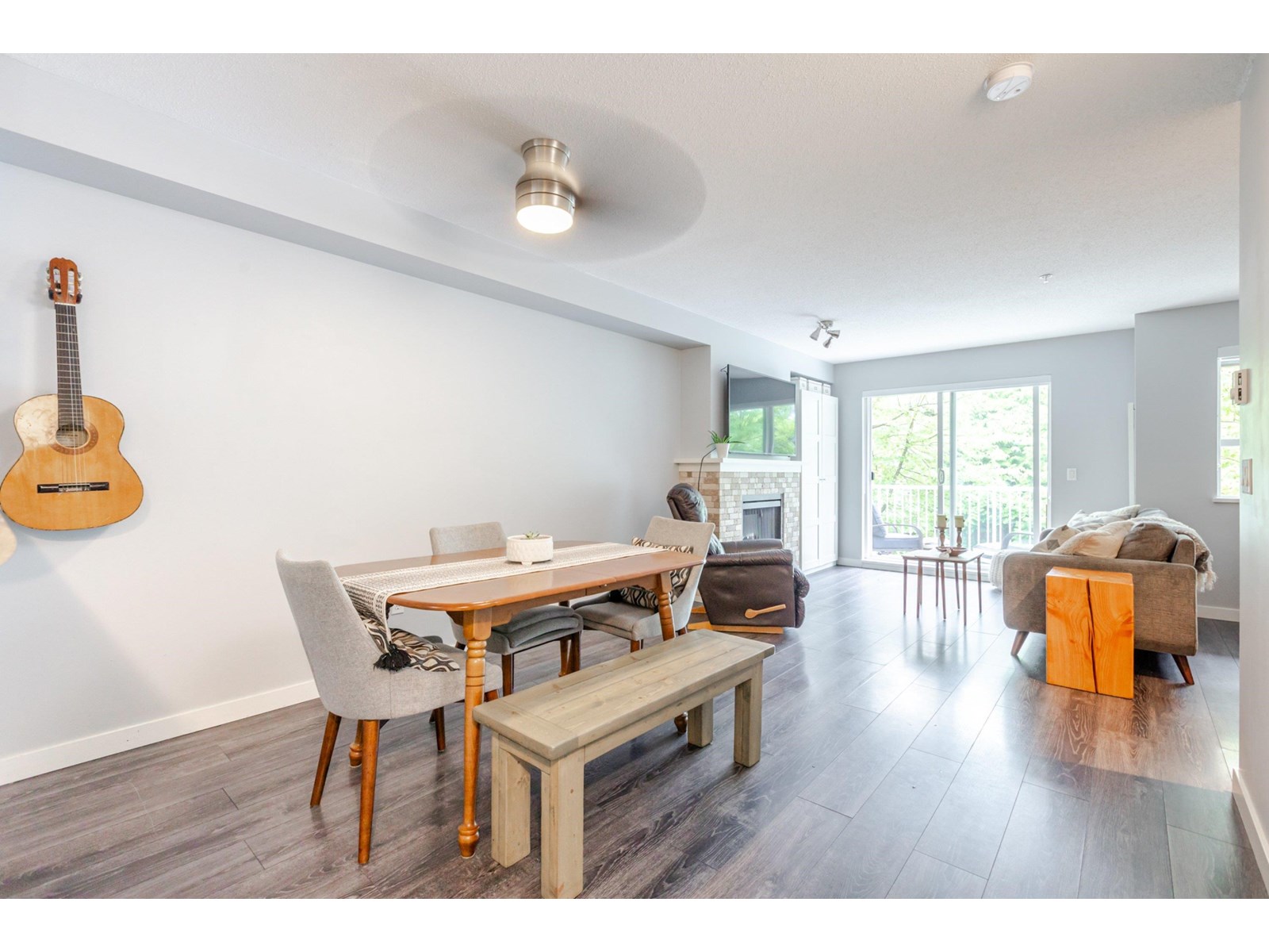 Photo 13 of 103 6747 203 Street, Langley BC
