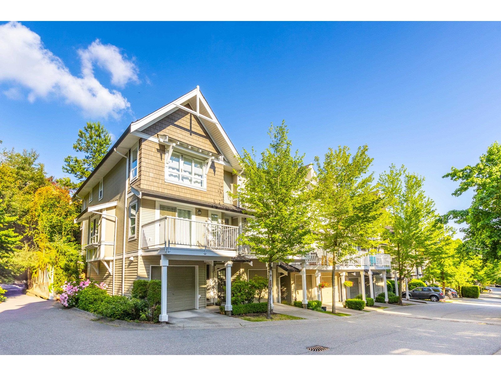 Photo 40 of 103 6747 203 Street, Langley BC