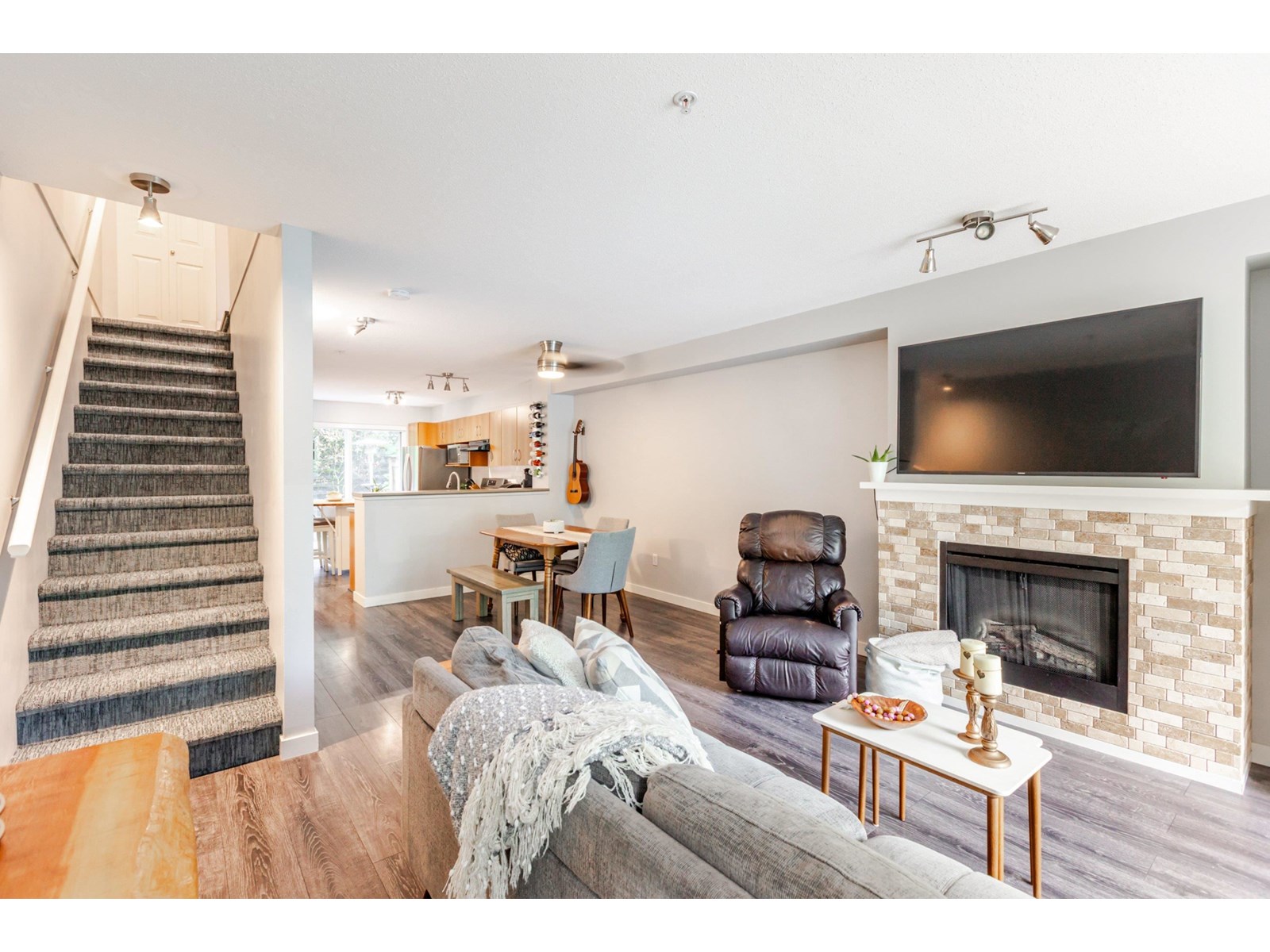 Photo 15 of 103 6747 203 Street, Langley BC