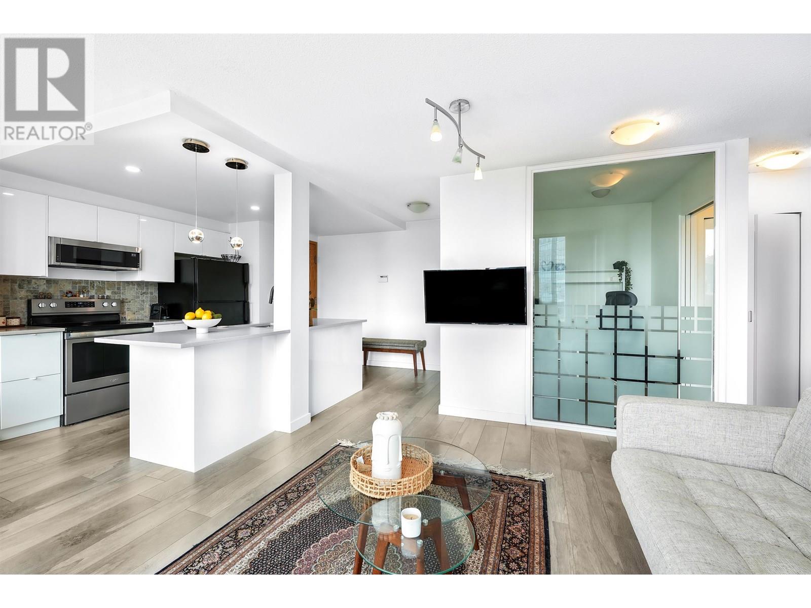 Photo 12 of 3304 1200 W Georgia Street, Vancouver BC
