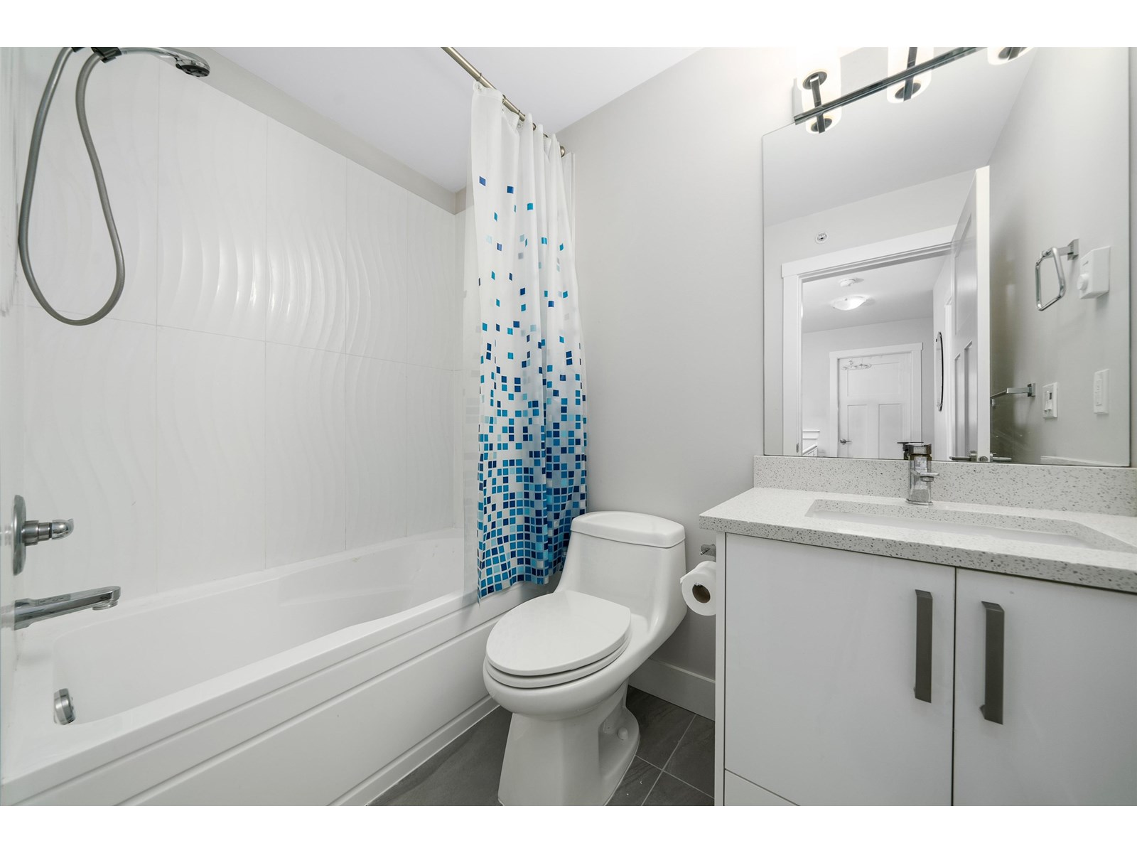Photo 19 of 33 20856 76 Avenue, Langley BC