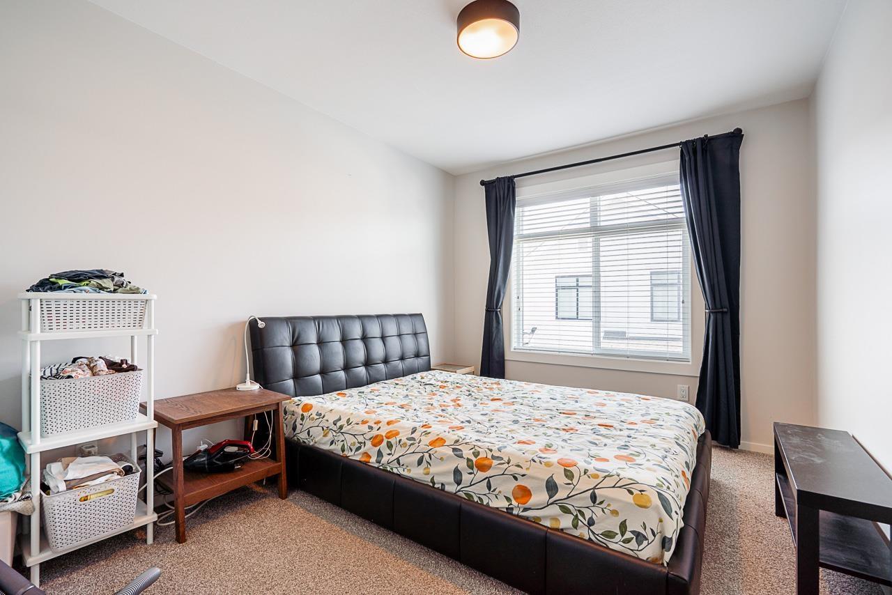 Photo 19 of 28 17557 100 Avenue, Surrey BC