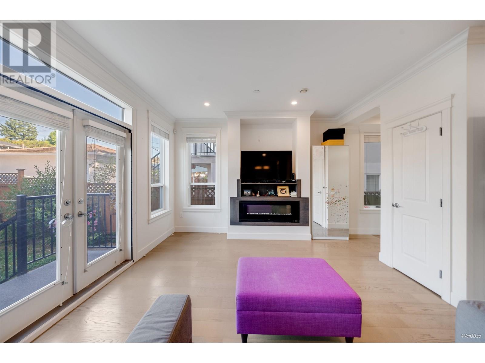 Photo 7 of 5319 Chambers Street, Vancouver BC