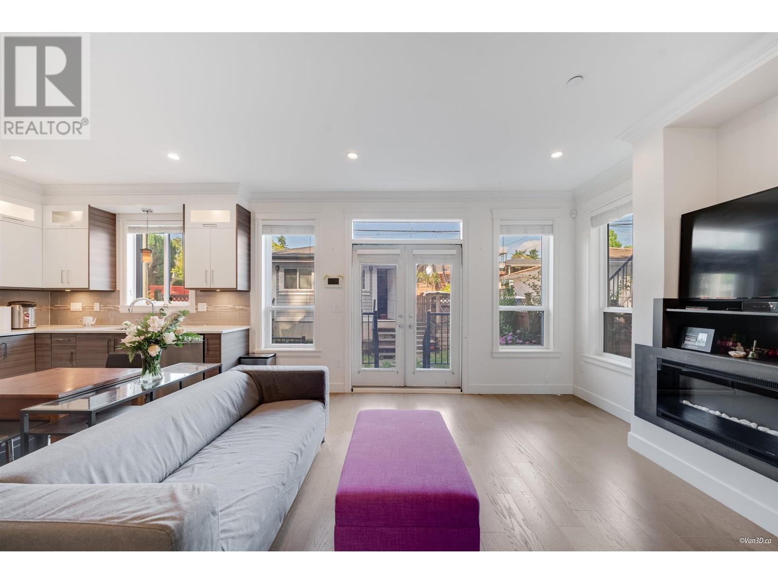 Photo 9 of 5319 Chambers Street, Vancouver BC