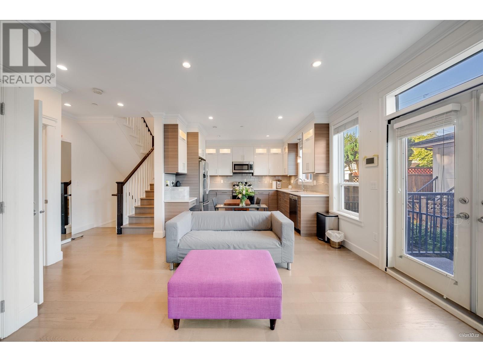 Photo 2 of 5319 Chambers Street, Vancouver BC
