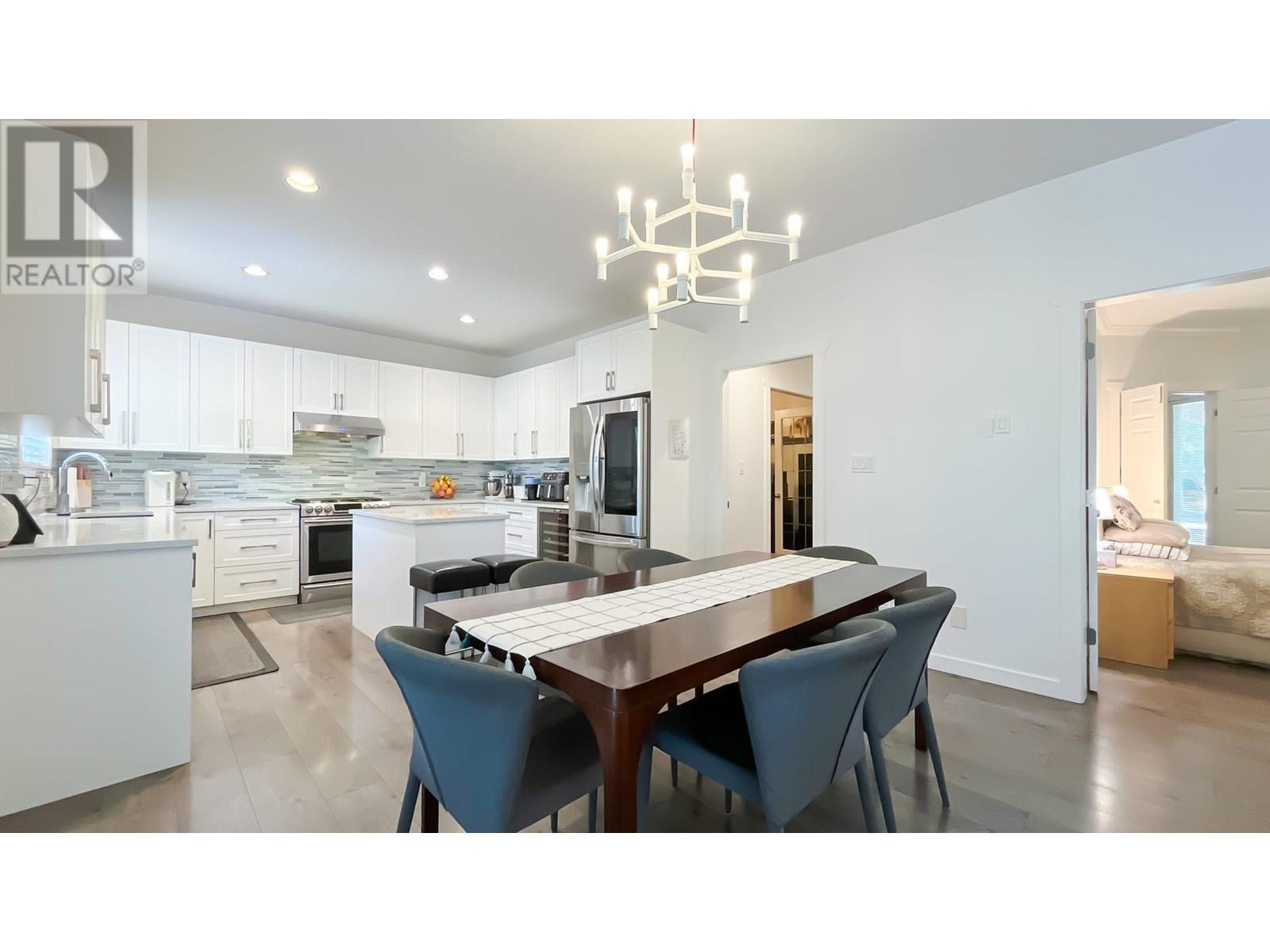 Photo 10 of 6 4791 Steveston Highway, Richmond BC