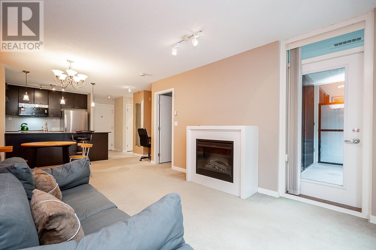 Photo 15 of 211 7138 Collier Street, Burnaby BC