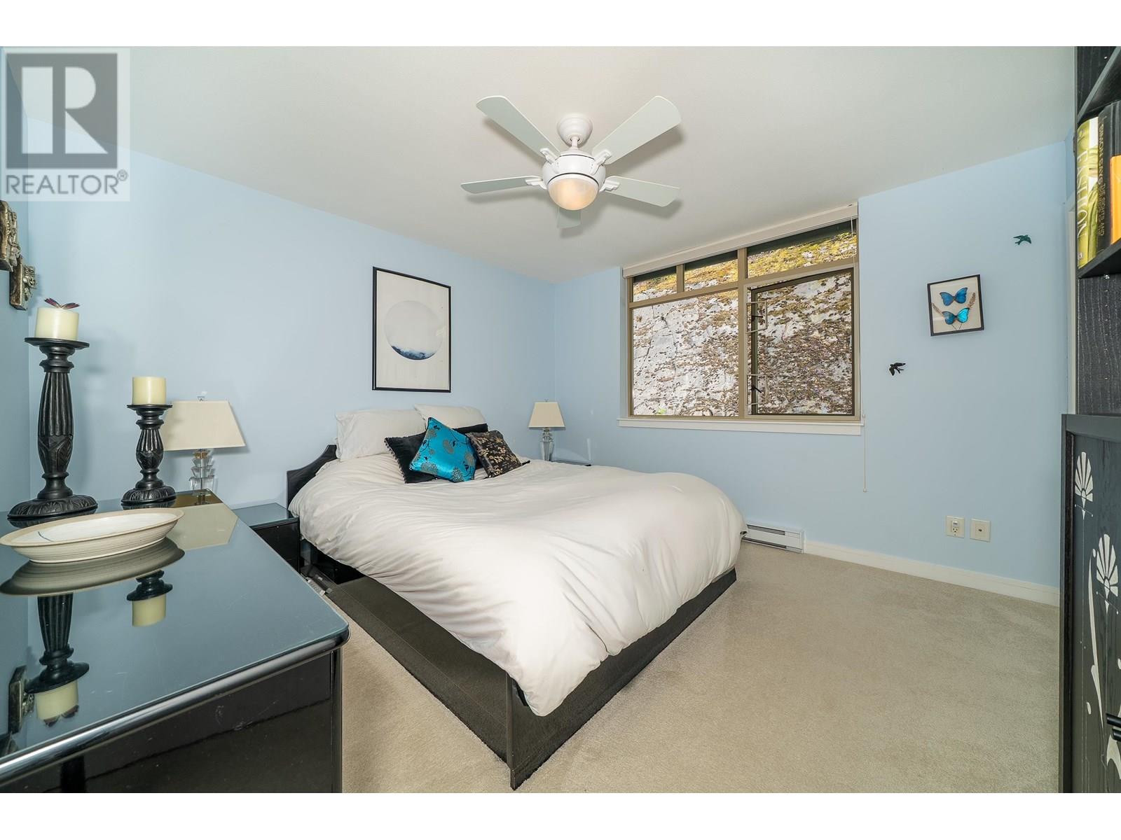 8664 SEASCAPE DRIVE, West Vancouver