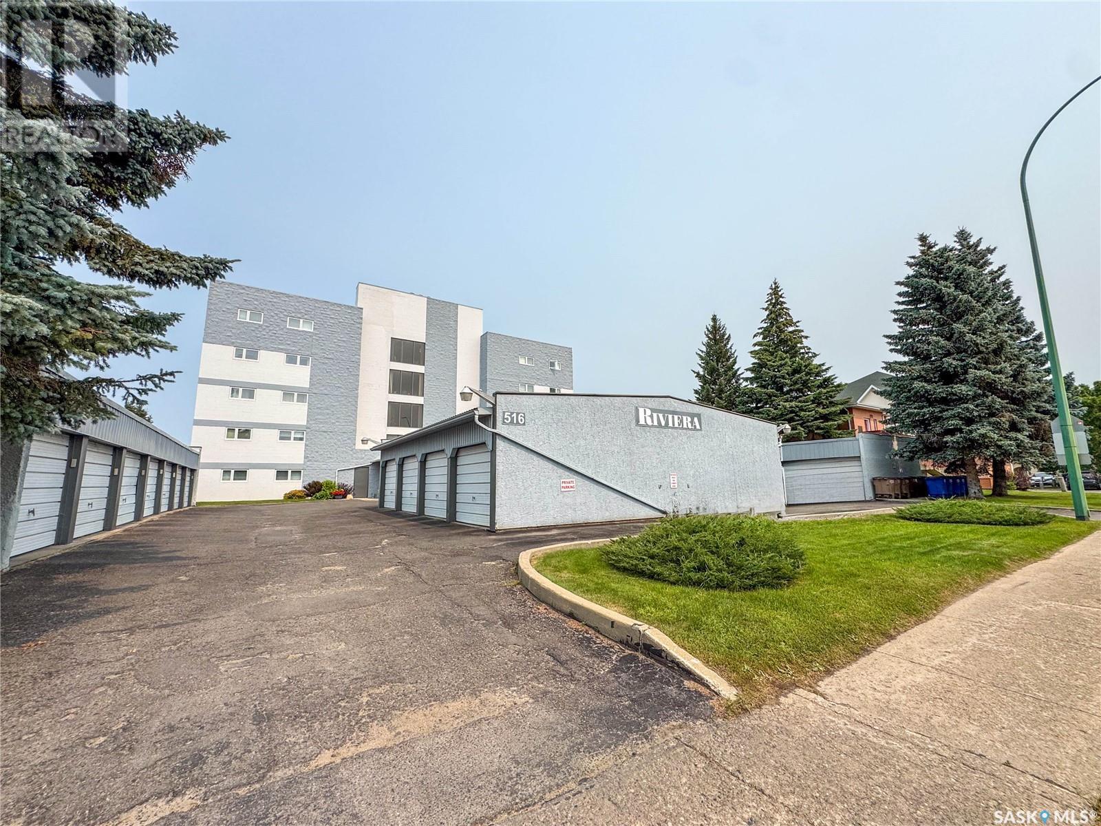 Photo 8 of 1 D 516 River Street E, Prince Albert SK
