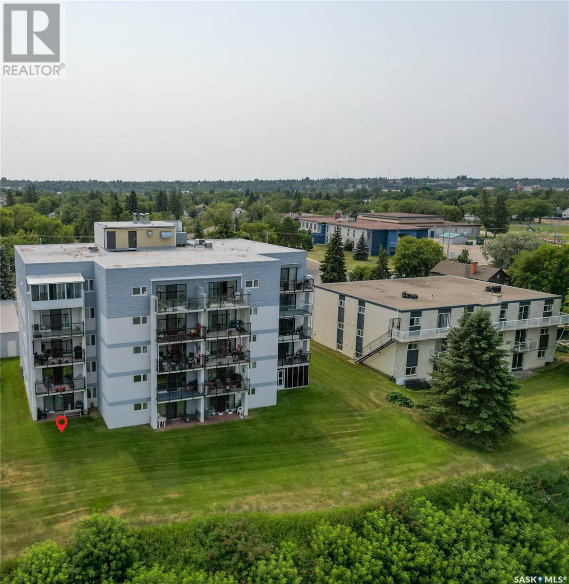 Photo 9 of 1 D 516 River Street E, Prince Albert SK