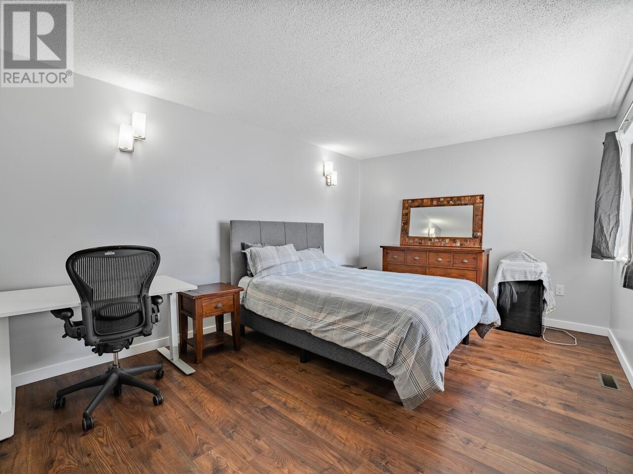 Photo 18 of 1825 Goleta Drive, Burnaby BC