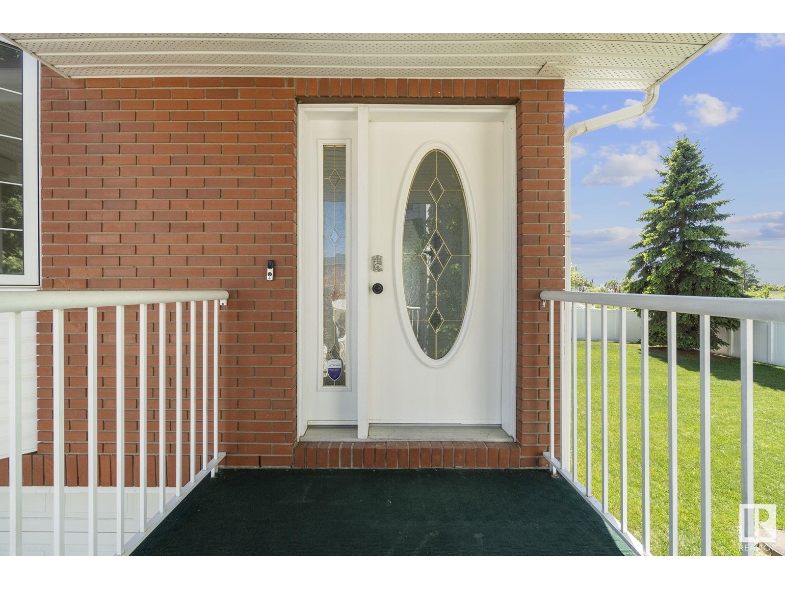 Photo 57 of 8351 160 Av Nw, Edmonton AB